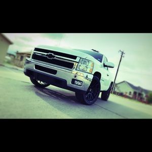 Meet your Posher, Cirilo